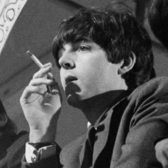 sgtsnoopy's profile picture. ❨･¨⬮ the beatles & snoopy!