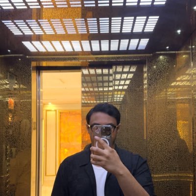 nawafas1998's profile picture. قانوني ⚖️، ومحب للفنان@RabehSaqer🦅