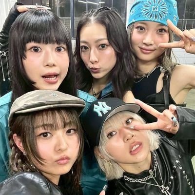 elseemedia's profile picture. First Media Account for @elsee_official 🩵