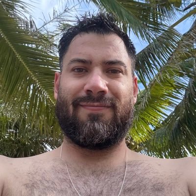 Mellamansaul's profile picture. A tourist in the ghetto not afraid of anything.