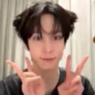 LcllySrcdFsh's profile picture. 