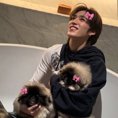 Snowyeyenn's profile picture. 