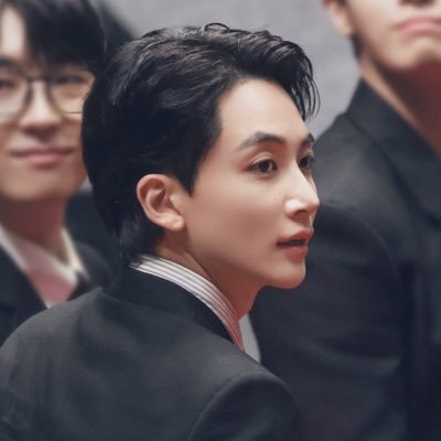 hirayanaia's profile picture. printing services to reopen on dec 2nd week! For feedbacks and sample prints: #FragmentsOfAika