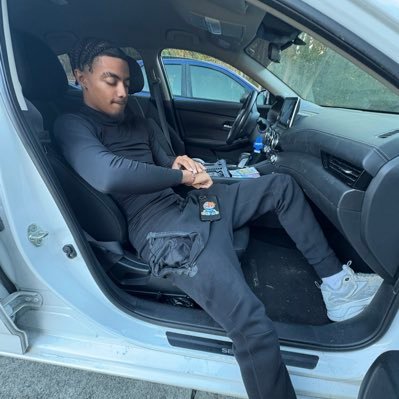 hbk_dracoo's profile picture. DM ME FOR CUSTOMS 💦💰