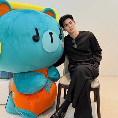 bestf_jb's profile picture. GOT7 💚
 ปอนด์ภูวินทร์
เพิร์ธแซนต้า
รับกดบัตร รีวิว #pppกดบัตร