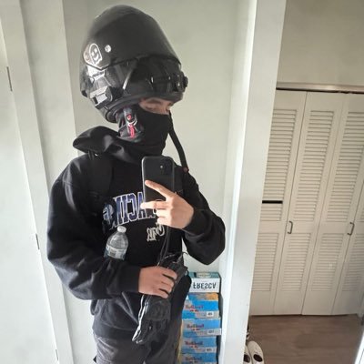 ColeL4thompson's profile picture. 18 | Founder of Revenant Racing | Harvard 29’