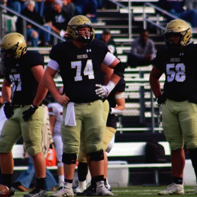 Thatcher_74_'s profile picture. Class of 2028 15 y/o football 3.3 GPA. 6’3, 270lbs. C,LG, DL, Sacred Heart Griffin High School phone2178015404 email thatchertrotter@gmail.com