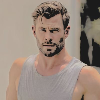 myeumuhh's profile picture. ⠀

           #𝗪𝗛𝗢𝗥𝗘𝗪𝗥𝗘𝗖𝗞𝗘𝗥

⠀⠀