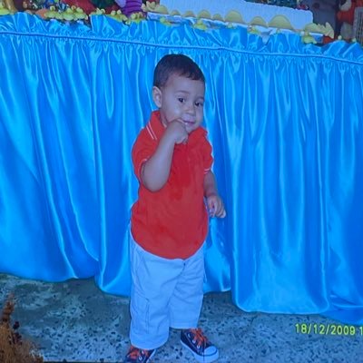 carlinhoswk's profile picture. after us, it's us again.