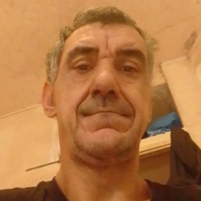 FabienGras63488's profile picture. bonjour en couple gay avec mon mec Michael Jackson gros bite de 27cn et j'aime regarder femme nus et homme nus par cam ou partouse femme et mec