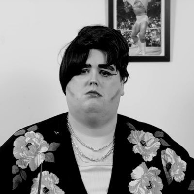 KatBurnell's profile picture. Just a pig that begs.