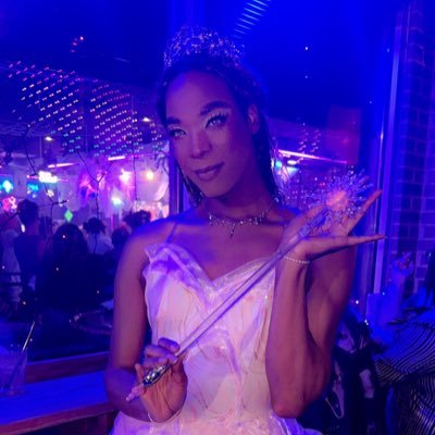 TsBambii's profile picture. (WARNING ⚠️ adult content) I am goddess, freelance makeup artist that also can be naughty sexworker😈 sometimes to