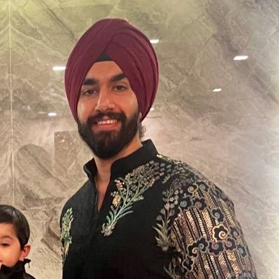 RamanMaken_'s profile picture. Real Estate Developer #Love Workouts #Equity Investor & Trader 
#Positive Thinker #Zerodha 60 day challenge winner 3x🏆🏆🏆