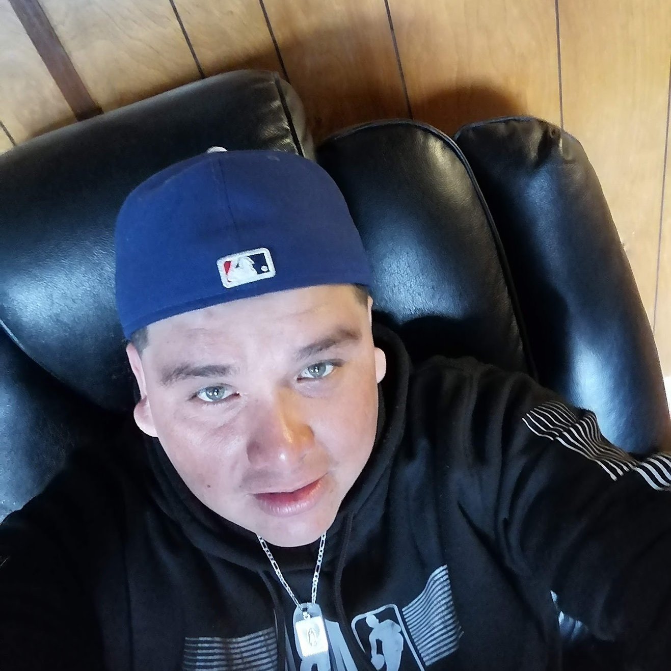 OscarPugazabg's profile picture. 