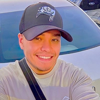 AdamRussel66622's profile picture. 