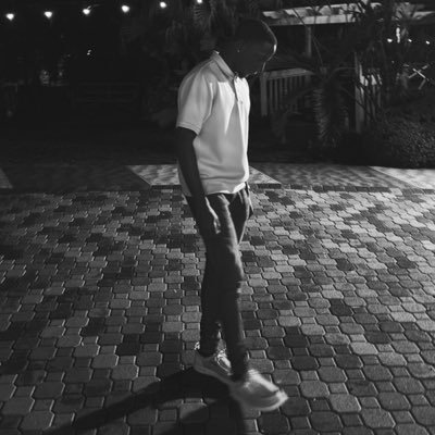 Dimariofrye's profile picture. Living