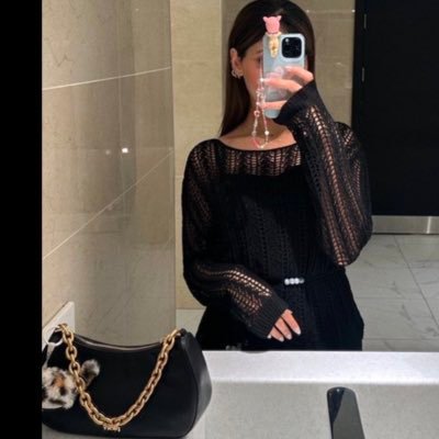 77845Hi's profile picture. Love myself and my family ❤️