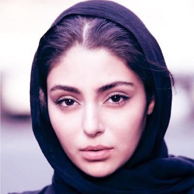 shogop26's profile picture. أحلام مؤجلة، وقلب متفائل  -لا أفقِد ولا أُفقَد، أنا مُتفرغه لنفِسي فقط.