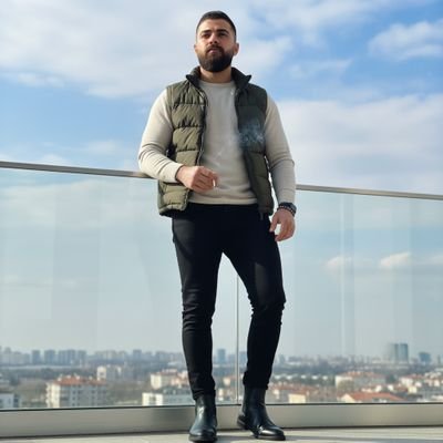 E_V_O1X's profile picture. Independent Kurdish voice My cause is the rights of my people

Welat ،şeref, xwîn
💚☀️♥️