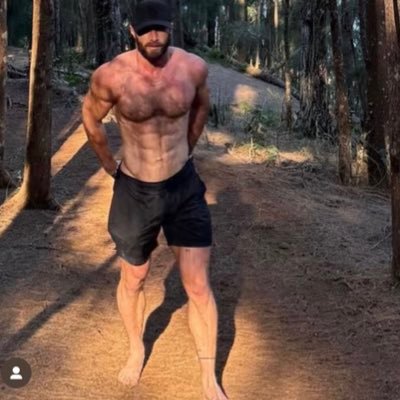 jorge43425842's profile picture. nada