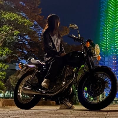 asssu_00's profile picture. ‘98 🚺 SR400 2024.9〜 バイク垢の方無言フォロー失礼します🙇‍♀️ 邦ロック /coldrain マキシマムザホルモン ( DMは殆ど見ません )