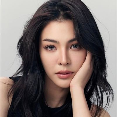 supprnmali's profile picture. —ขอให้เธอโชคดีนะ เพราะฉันไม่แคร์เลยสักนิด...
#ฝ้ายพีรญา #FayePeraya #Fayemily #BrokenofLove @BBrokenOfLove @FFabel_Ent @malisorn00