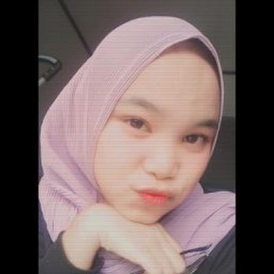 Annaww233's profile picture. 