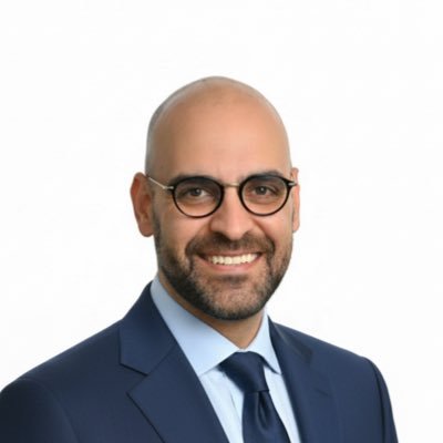 ehzish's profile picture. Indie app maker, Machine Learning specialist, iOS developer, swiftUI