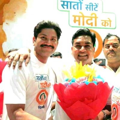 Manmoha68225080's profile picture. बुजुर्गों की सहायता करो, महिलाओं का सम्मान करो, परेशन लोगों की मदद करो , सबसे पहले इंसानियत है  देश समाज मानवता सर्व प्रथम 🙏😊