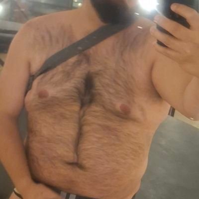 sebasbear31mx's profile picture. 31 años oso cdmx 
gamer geek. pelos... películas. comics
un espacio para salir de mi lado introvertido..