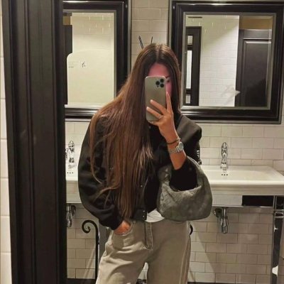 Alenka221015's profile picture. Curating a life of style, substance, and just the right touch of mystery🚫 doesn't watch pornography, 🚫 enjoys sh