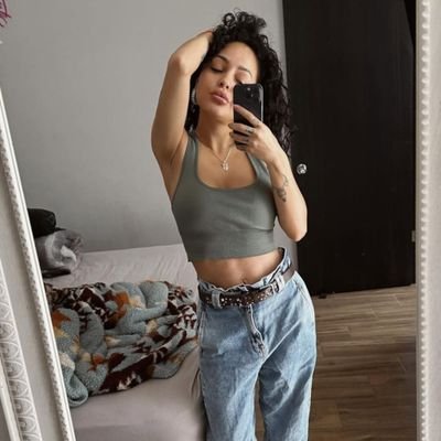 SweetRose170095's profile picture. Life's beautiful 😍