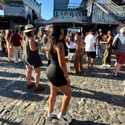 ahtrouxa0's profile picture. Menina dos olhos de Oyá e Ogum