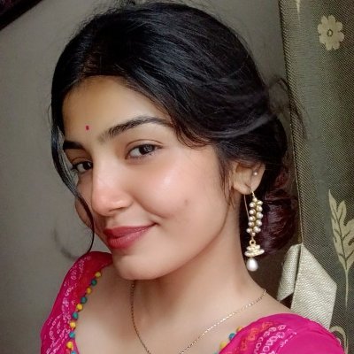 Sayalijadhav21's profile picture. My Life My Rules💥
😍 Enjoying my Life 🤘
🙏🅼🅰🅷🅰🅺🅰🅻 🅺🅴 🅳🅴🅴🆆🅰🅽🅴🙏
➡🎧Music Addicted🎶