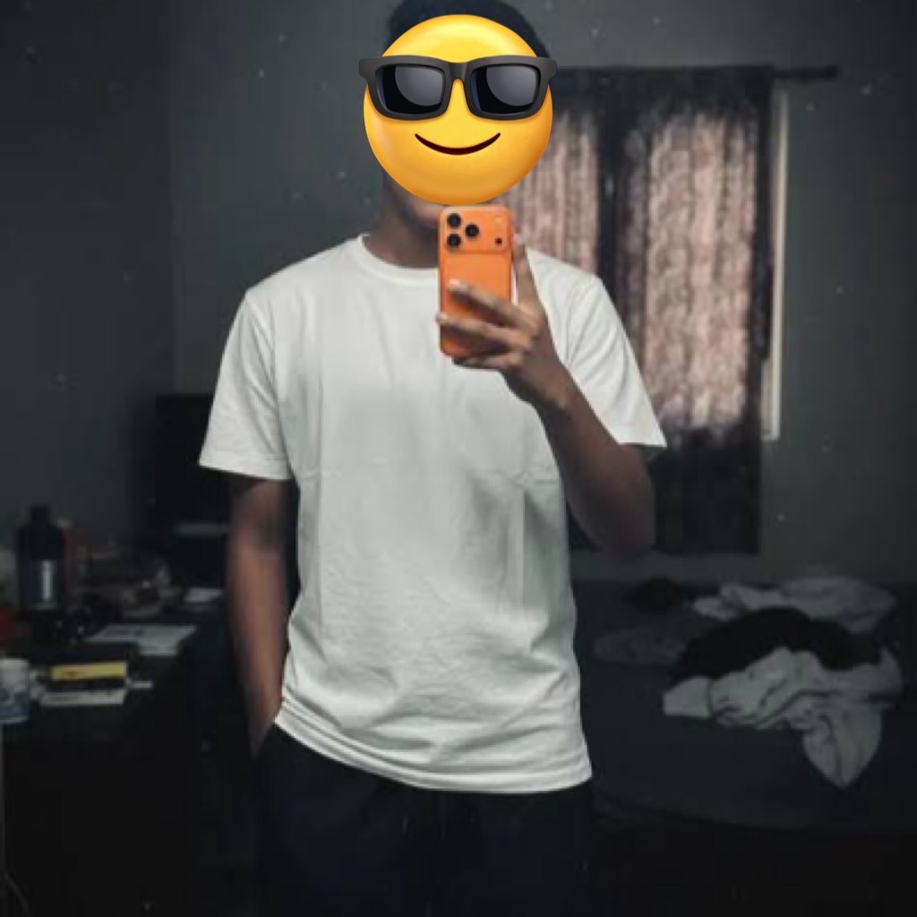 taurusBCD's profile picture. Enjoy my 5.9 INCHES THICK DICK 🍆💦 Your Identity is Safe and Secure. Your place or book a lodge within Bacolod City. 🚫No TG. DM me 🤤