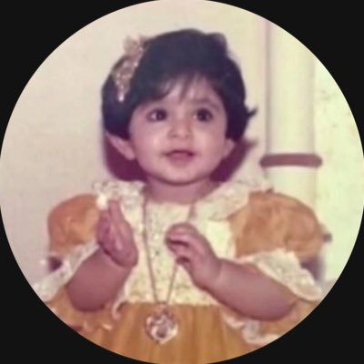 lxx9lllr's profile picture. والعين في شوفتك ما تشبعّ نظر.