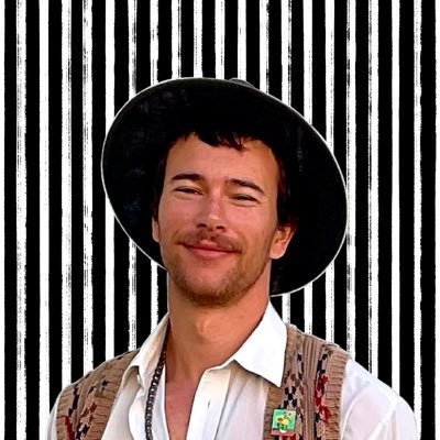 ReeceSwanepoel's profile picture. Maker of lines |||| Building @theblockweb |||| @LeoCoinArt CM 😼 ✝️