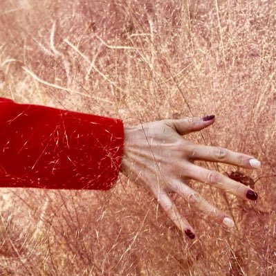 Janis242424's profile picture. I smile inside & outside because of you.