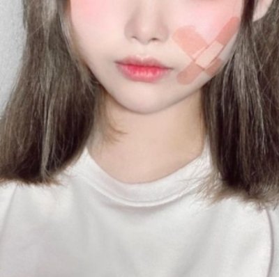 2K53ycNAj7's profile picture. 19さい/162せんち/Acup/夜の仕事/天然/ふぉろーしてくれたらDMします💕