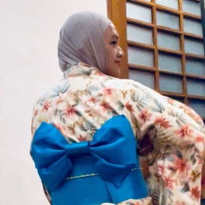 hainunaya's profile picture. 