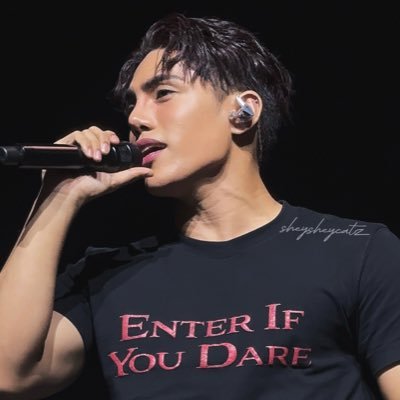 SheySheycatz's profile picture. 