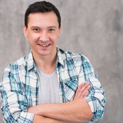 robbie_esoto28's profile picture. Robbie E. Soto | Digital marketer focused on strategy, branding, and helping businesses grow online. Passionate about creativity, innovation, and results.