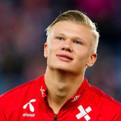 jnr_380's profile picture. brick by brick