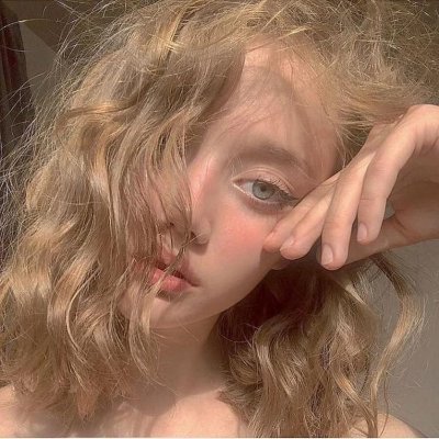 taissafbhmgdr's profile picture. 