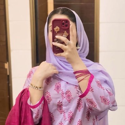 sakinalive0's profile picture. 