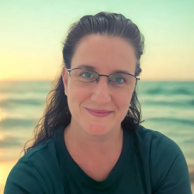 SeasideBySueann's profile picture. ESL teacher & communication coach 🌿
Wellness, learning, and life abroad in SE Asia 🌊
Founder of The Seaside Collective
📚 Free lessons + tips daily