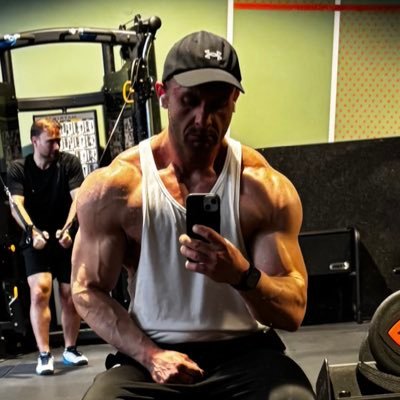 Pavelllguy's profile picture. born in Poland, raised in Scotland, moved to Netherlands after Brexit. hoping to come back to an independent Scotland one day 🏳️‍🌈🏳️‍⚧️