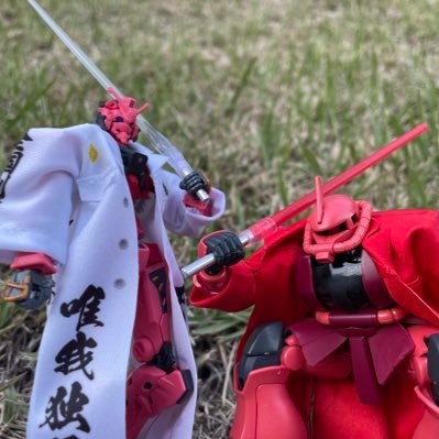 sinanjujack06s's profile picture. 寝そべりとジオニストのバイリンガルがこの私だ。サンラ○ズ繋がりのコラボの日常系4コマを投下しております。 #寝そべりとジオン兵の日常