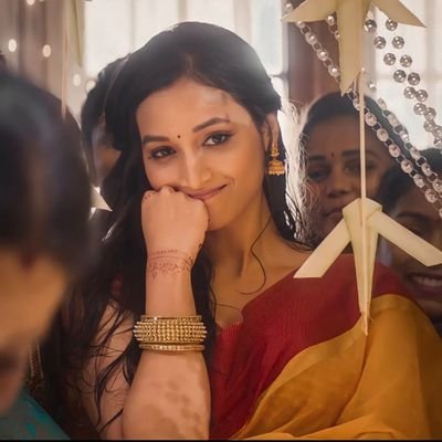 Chiranj78202153's profile picture. andharu manolle 😍🤗

priyanka mohan ....srinidhi shetty 💓💞💖