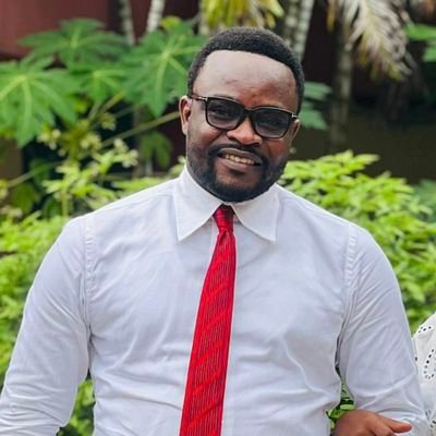 AMujinji60821's profile picture. Epoux et père.
Juriste publiciste et acteur politique.
Directeur de cabinet au ministère provincial de l'agriculture et environnement,RDC/SK